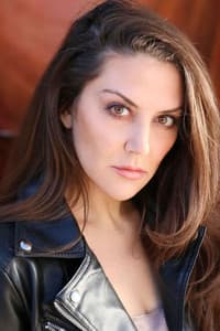Lisa Alavi in The Reading