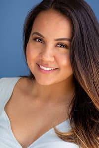 Fenessa Pineda in Mosquita y Mari