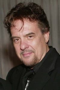 Robert Pastorelli in Folks!