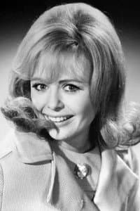 Deborah Walley in The Severed Arm