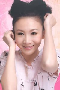 Angela Au Man-Sze in 9個女仔1隻鬼