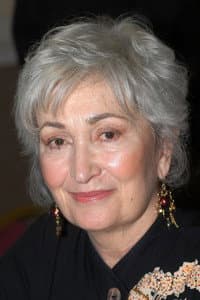 Jennifer Rhodes in Sketches of a Strangler