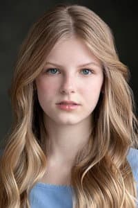 Molly Lewis in Meet Me in New York