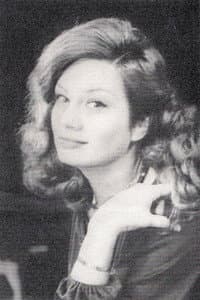 Mariella Petrescu in Păcală
