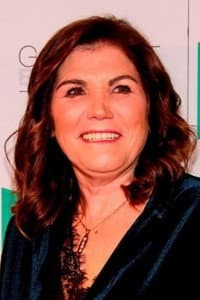 Dolores Aveiro in Ronaldo
