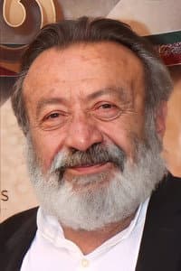 José Sefami in No dejes a los niños solos