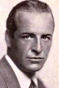 Reginald Simpson in The Honor of the Press