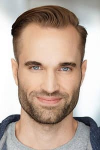Eric Feltes in Avengers Grimm: Time Wars