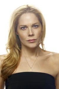 Mary McCormack in An American Girl Story: Maryellen 1955 - Extraordinary Christmas