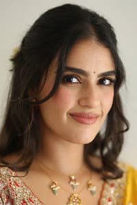 Kavya Thapar in एक Mini కధ