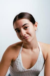 Carlota Cota in De tanto usarlo
