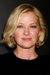Gretchen Mol in Horsegirls