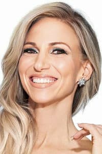 Debbie Gibson in Summer of Dreams