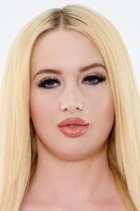 Naomi Ryder in Double Trouble