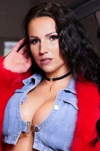 Jolee Love in Double Penetration Paradise 3