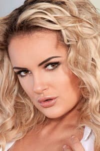 Katie Thornton in Titty Fuck
