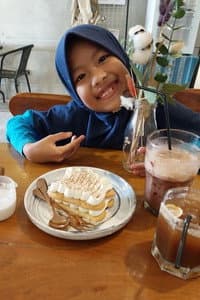 Khayra Fathia Ginanjar in Titip Pesan