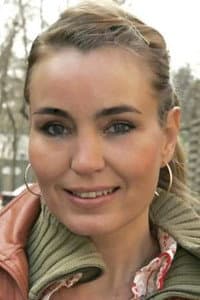 Mari-Anne Jespersen in Mørkeleg