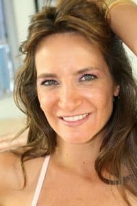 Jacklyn Lick in Naked Betrayal