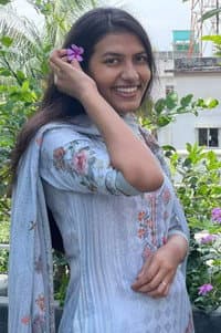 Syeda Taslima Hossain Nodi in Foreigners Only