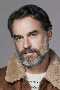 Murray Bartlett in Beach House