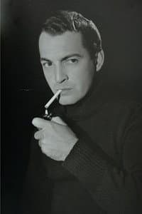 César del Campo in La perversa