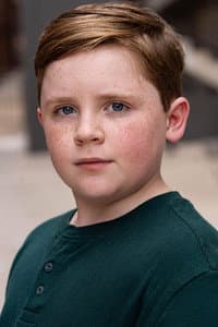 Wyatt Hunt in Christmas Wishes & Mistletoe Kisses