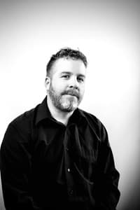 Kevin Hartford in Dorothy