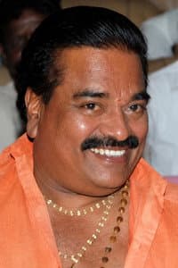 Fefsi Vijayan in Hi!