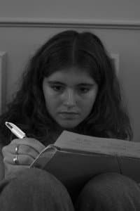 Emma Crépy in Des gens face à la mer
