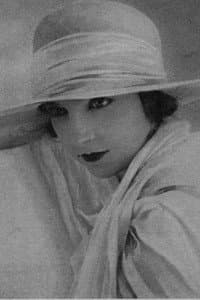 Choura Milena in La Bête errante