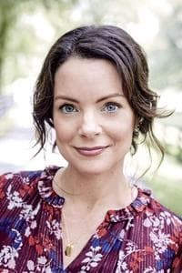 Kimberly Williams-Paisley in Stood Up!
