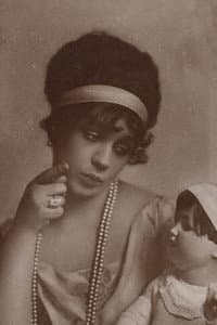 Molley Wessely in Baccarat