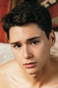 Leo Grand in Power Vers