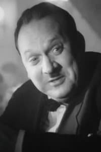 Konstantin Alekseev in Человек рассеянный