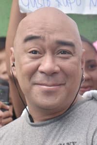 Wally Bayola in Pak! Pak! My Dr. Kwak!