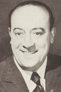 Albert Duvaleix in À vos ordres, Madame
