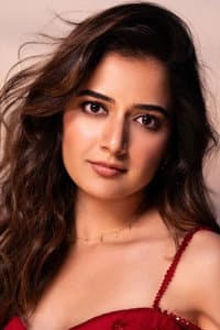 Ashika Ranganath in Mugulu Nage