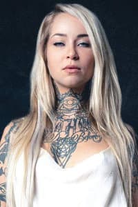 Sara Fabel in Parlor
