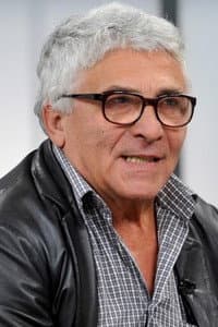 József Székhelyi in Vili, a veréb