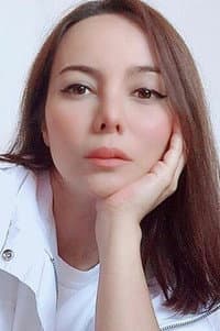 Emelda Rosemila in Oh My English!: Villa Isabellaaa!