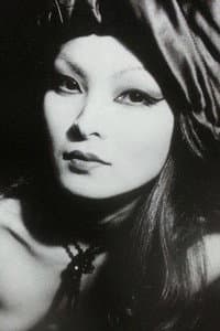 Keiko Yokomachi in NARAKUE