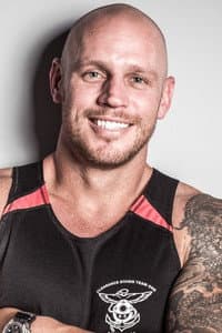 Paul de Gelder in Ronda Rousey - du ring aux requins