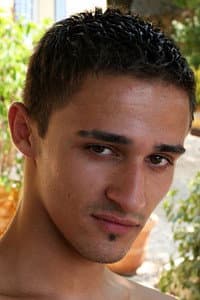 Giovanni in Freeuse Twinks 3