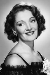 Rachel Kempson in Jude