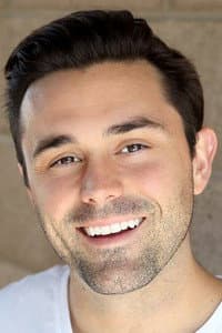 Alex Farnham in Terrestrial