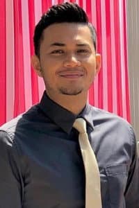 Ikhwan Khairudin in Mek Wok