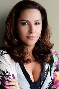 Renata Castro Barbosa in Amor Assombrado