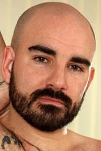 Matteo Valentine in Lonely