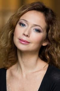 Yelena Zakharova in Золотой ключик